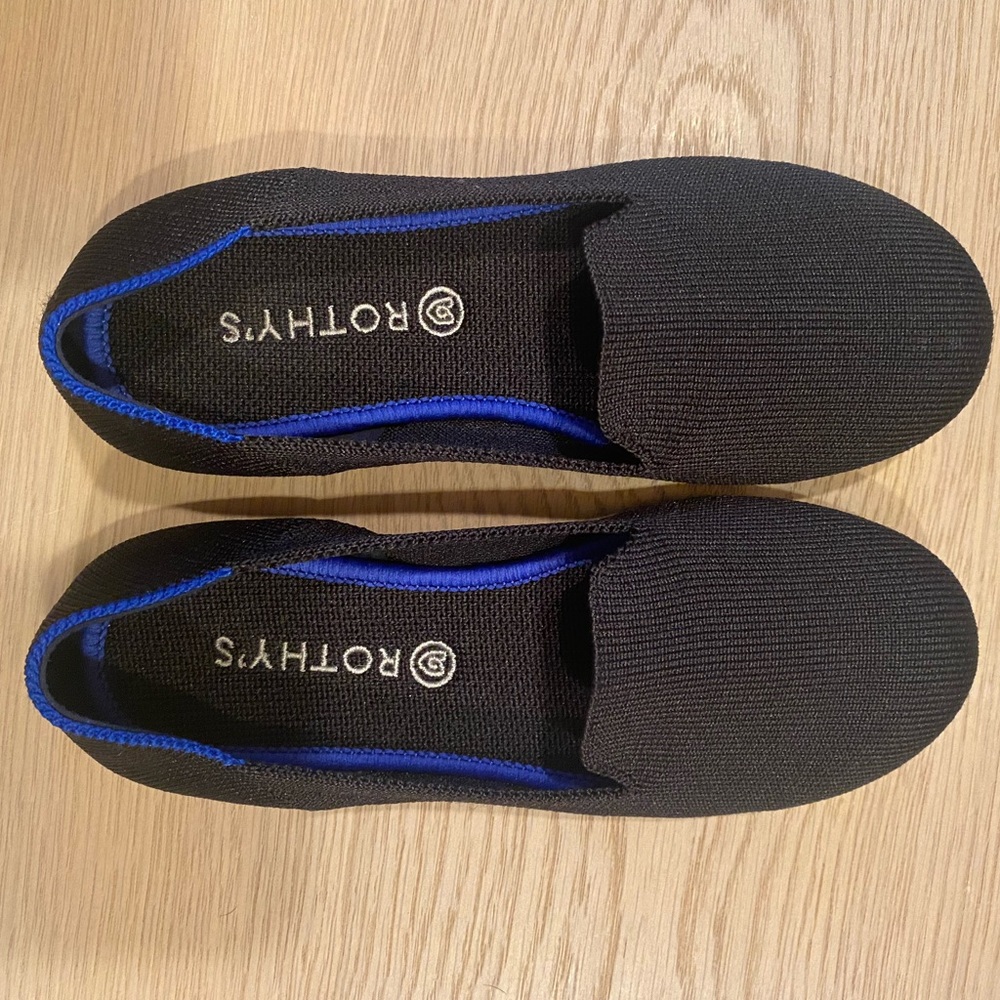 Rothy’s Girls size 1 black shoes